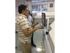 Canadian customer came to do pre-shipment inspection